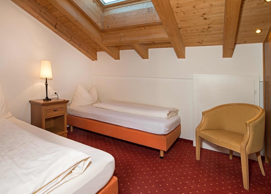 Hotel Dufour Chalet - Adults Only Zermatt Exterior foto