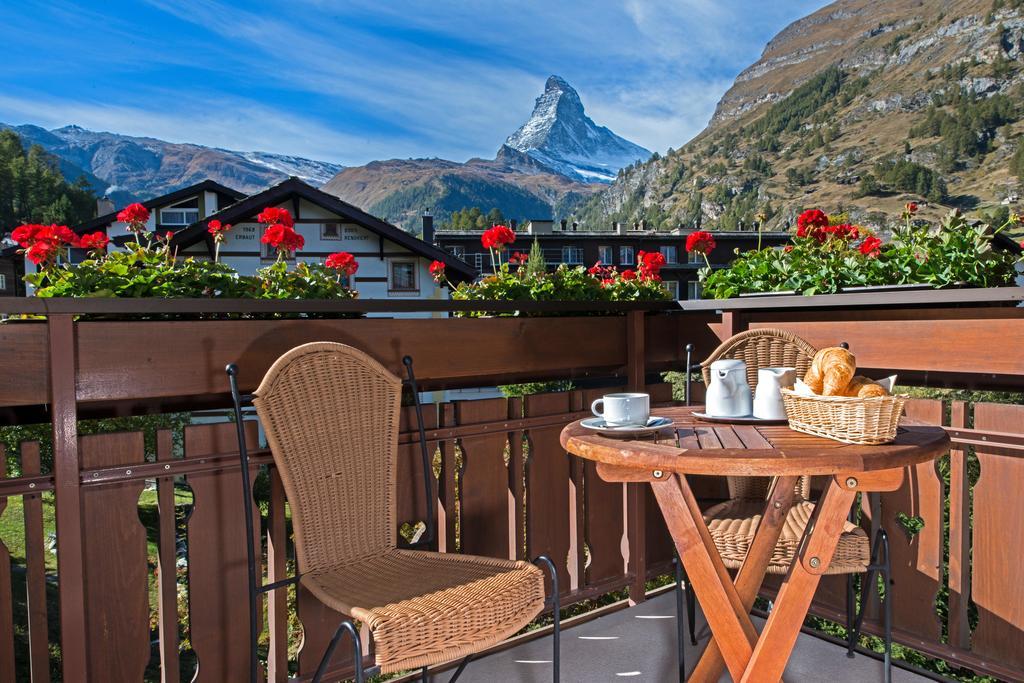 Hotel Dufour Chalet - Adults Only Zermatt Exterior foto